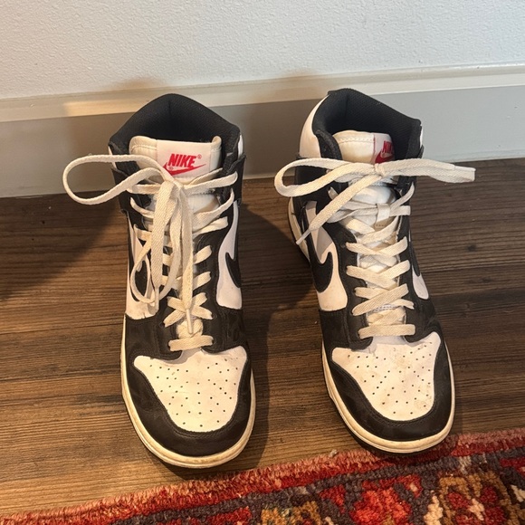 Nike Dunks High Top White and Black - Picture 2 of 5
